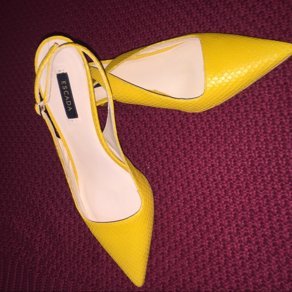 Escasa Heels